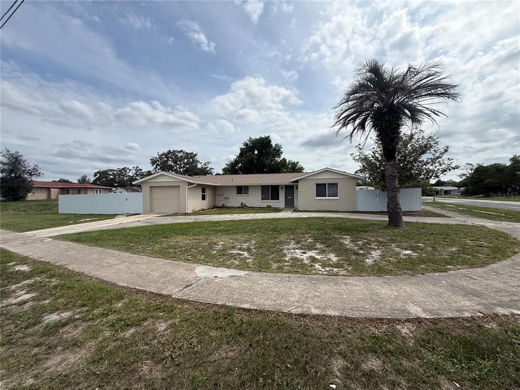 6568 TREEHAVEN DRIVE