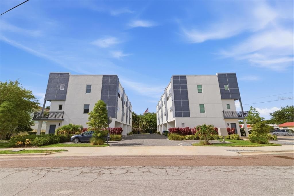 4120 W NORTHA STREET UNIT 6 TAMPA, FL 33609