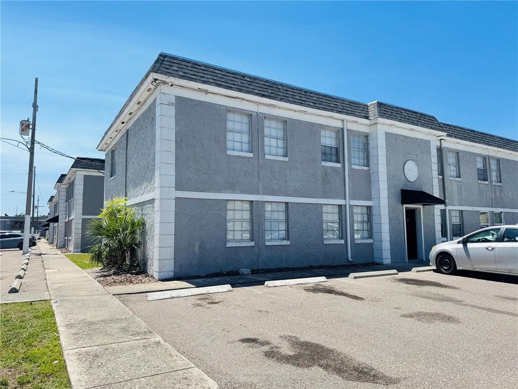 2777 L B MCLEOD ROAD UNIT 2777A