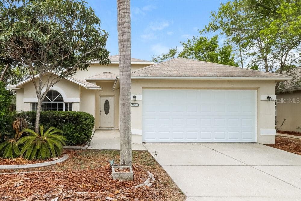 7921 HATHAWAY DRIVE NEW PORT RICHEY, FL 34654