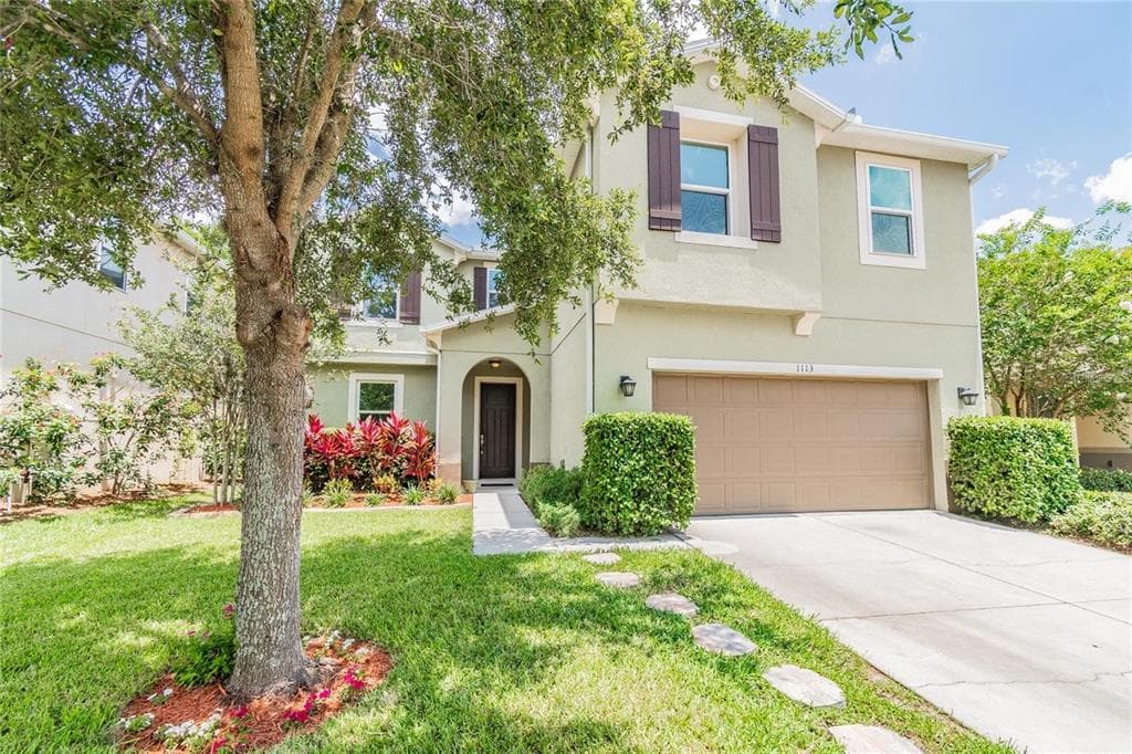 1113 CANYON OAKS DRIVE