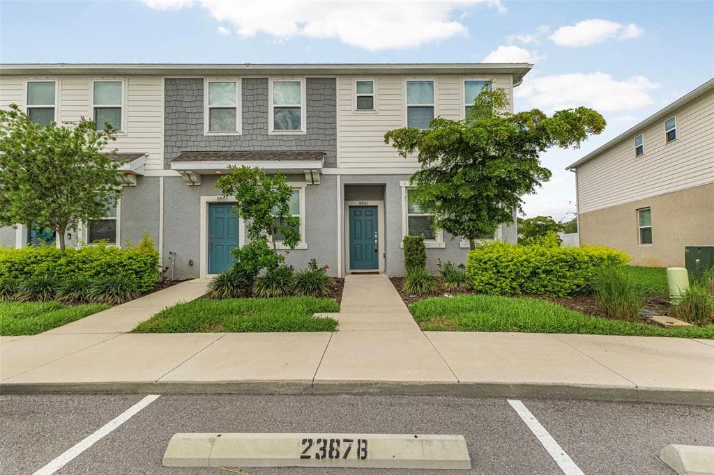 8861 DAYBREAK STREET SARASOTA, FL 34241