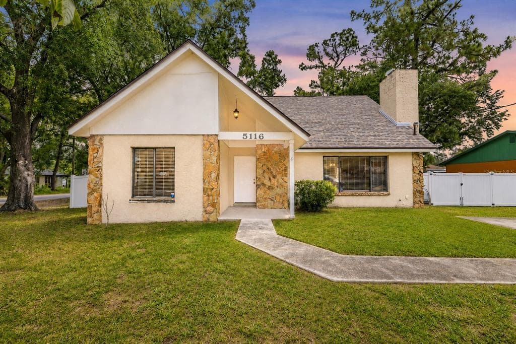 5116 SERENA DRIVE TAMPA, FL 33617