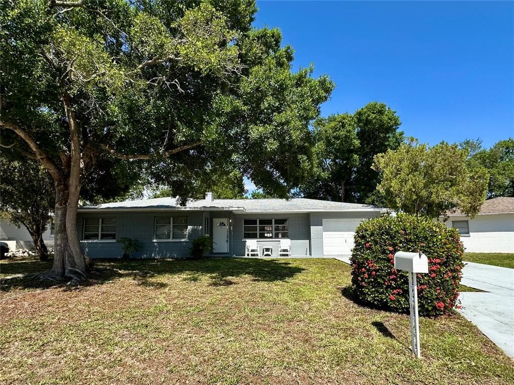 4917 99TH STREET N ST PETERSBURG, FL 33708