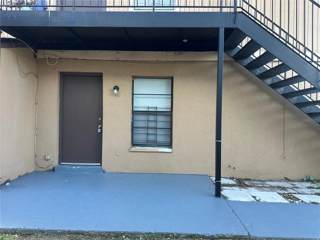 8432 CAMDEN STREET UNIT A TAMPA, FL 33614