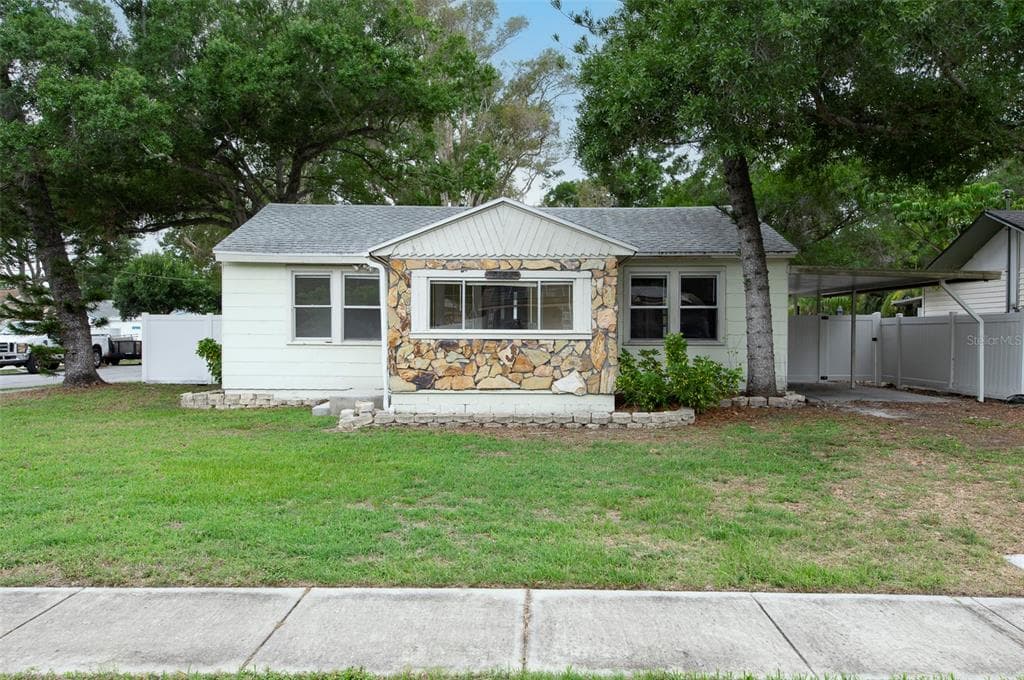 7102 62ND STREET N PINELLAS PARK, FL 33781