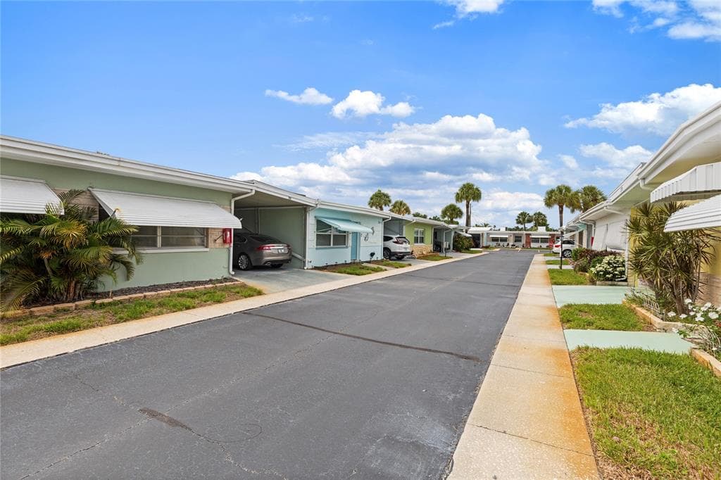 250 ROSERY ROAD NW UNIT 280 LARGO, FL 33770