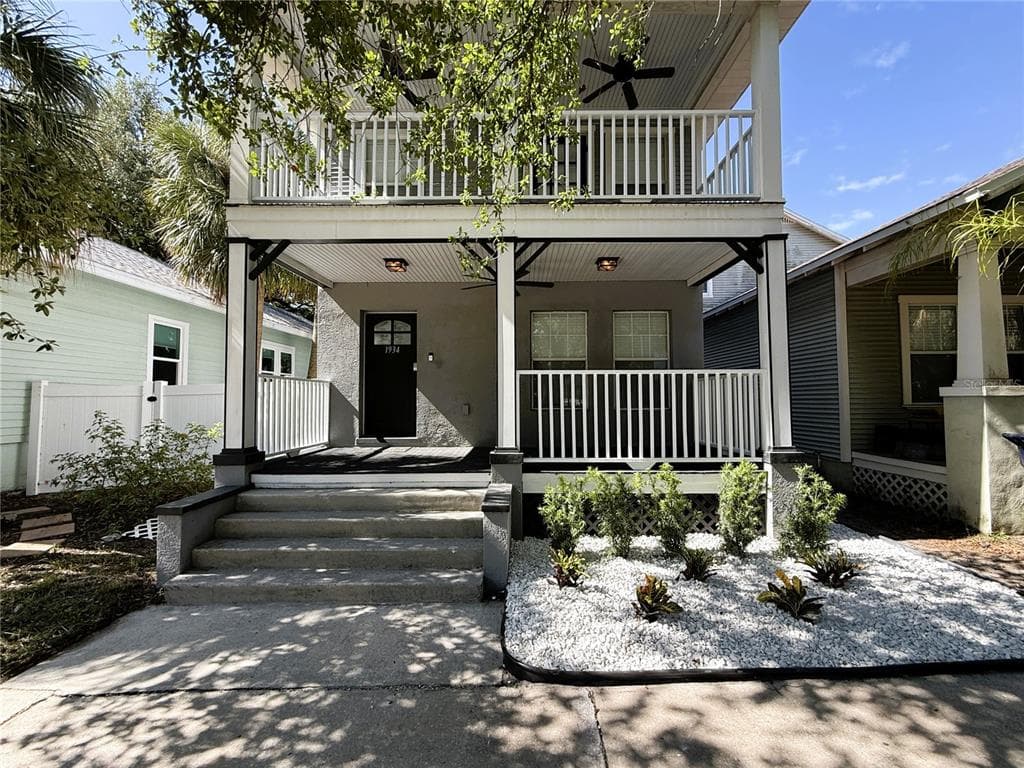 1934 W SPRUCE STREET