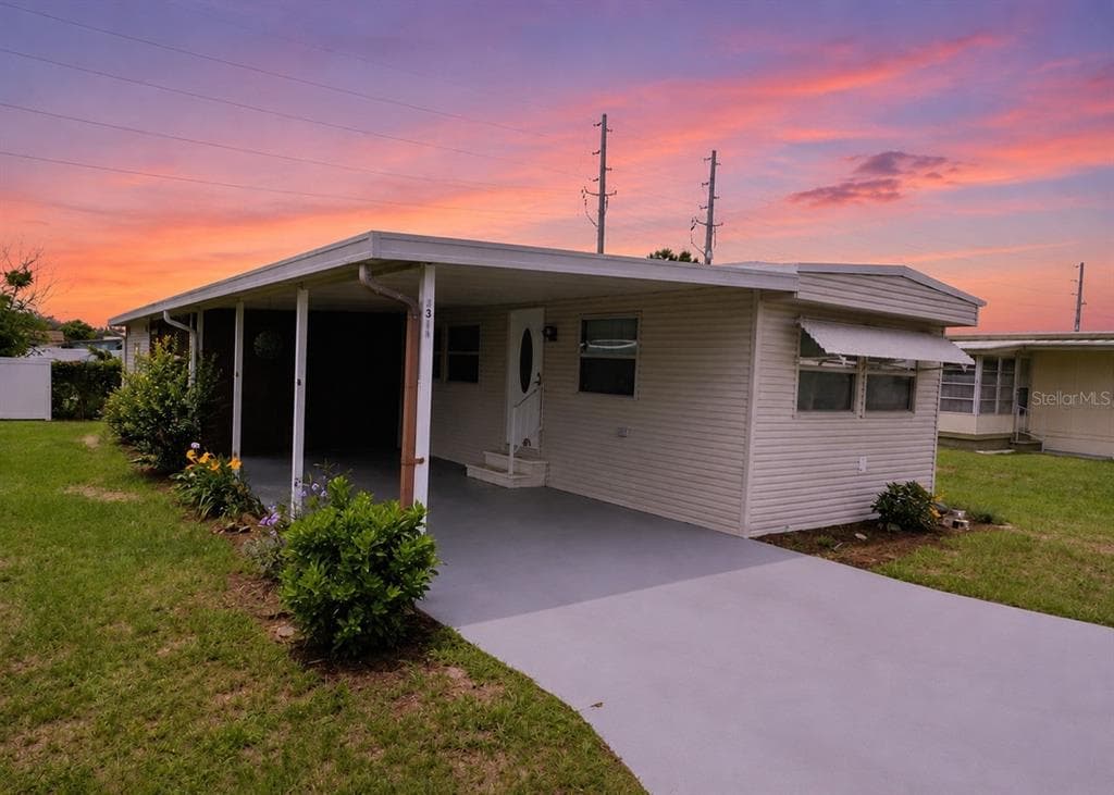5315 ANTIGUA DRIVE ZEPHYRHILLS, FL 33541