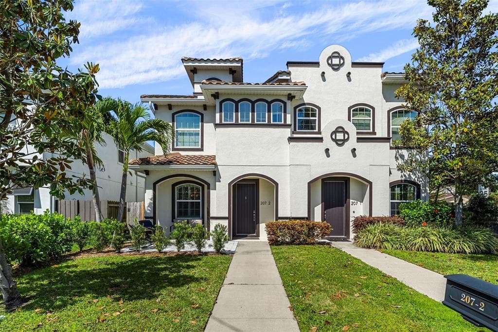 207 S MOODY AVENUE UNIT B TAMPA, FL 33609