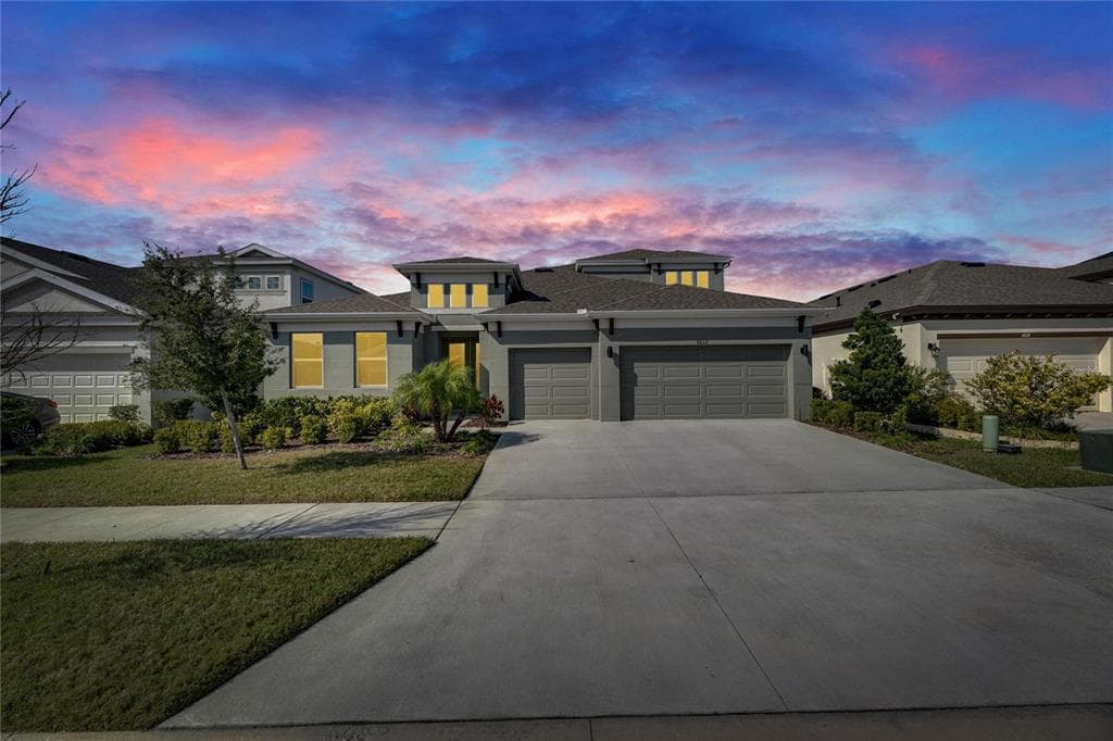 5612 LIMELIGHT DRIVE APOLLO BEACH, FL 33572