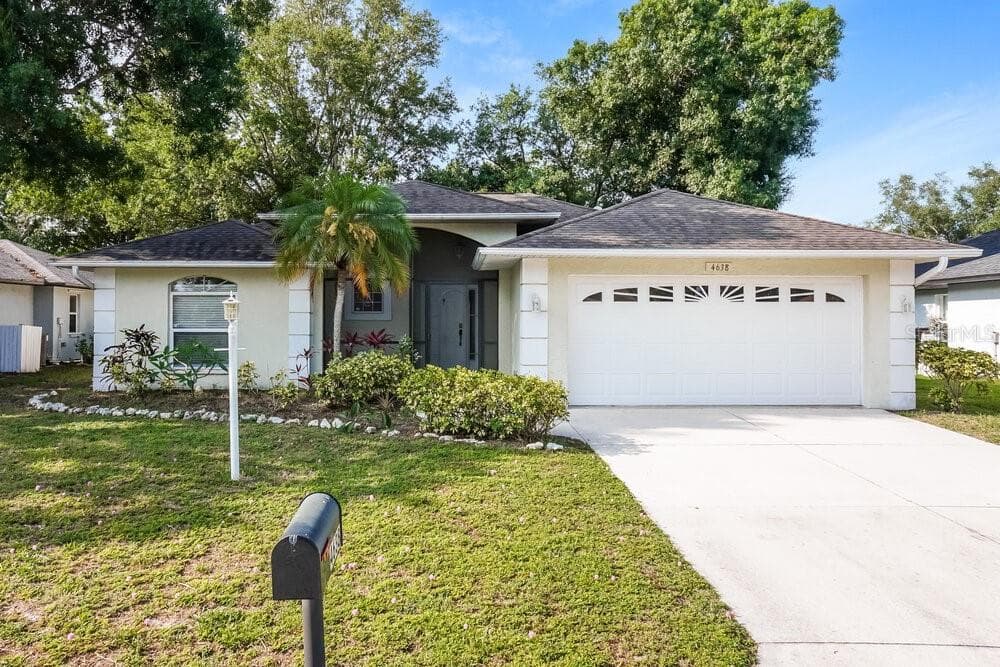 4638 BREEZY PINES BOULEVARD SARASOTA, FL 34232