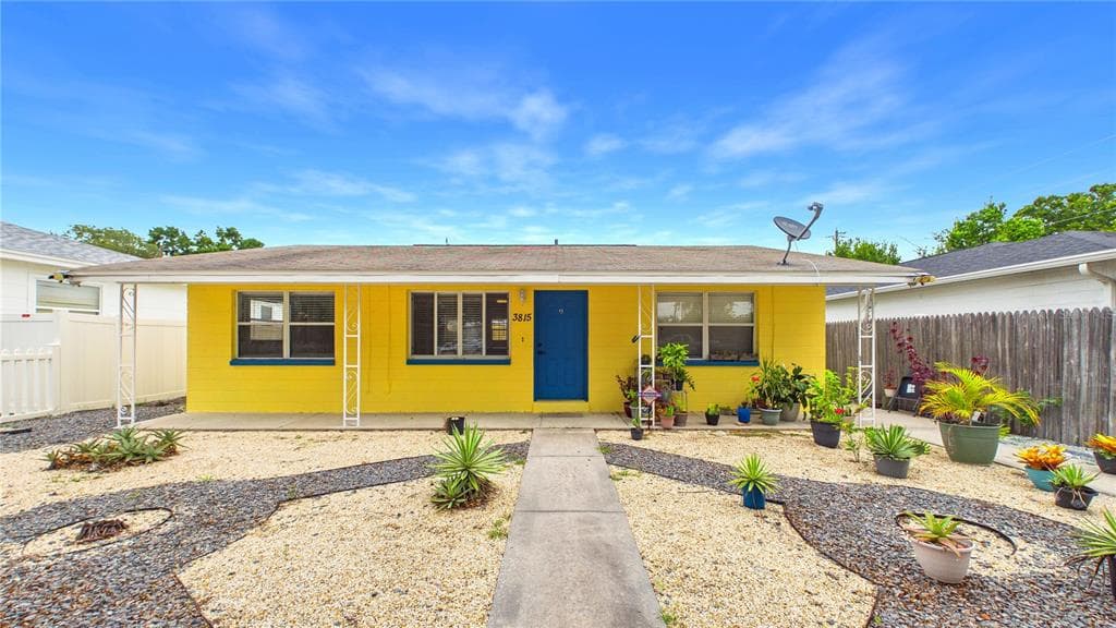 3815 1ST AVENUE N UNIT A ST PETERSBURG, FL 33713