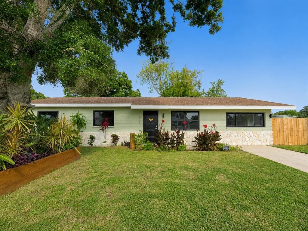 7001 59TH STREET N PINELLAS PARK, FL 33781