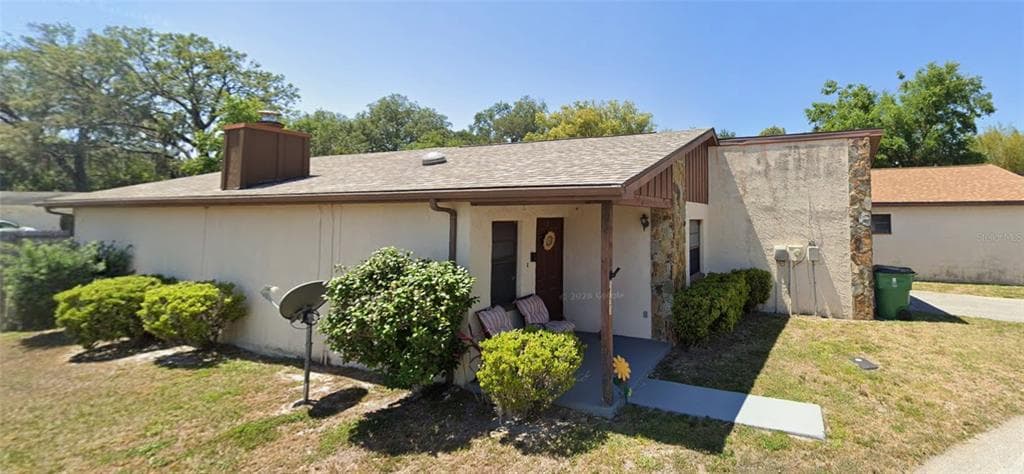 5921 FOREST LANE ZEPHYRHILLS, FL 33542