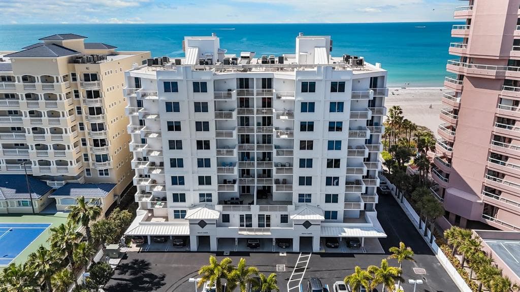 1350 GULF BOULEVARD UNIT 901 CLEARWATER BEACH, FL 33767