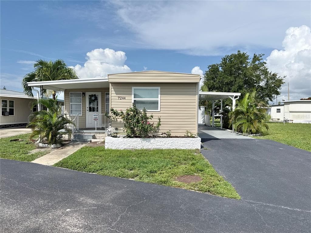 7244 MOUNT FAIRFIELD ROAD NE UNIT 530 ST PETERSBURG, FL 33702