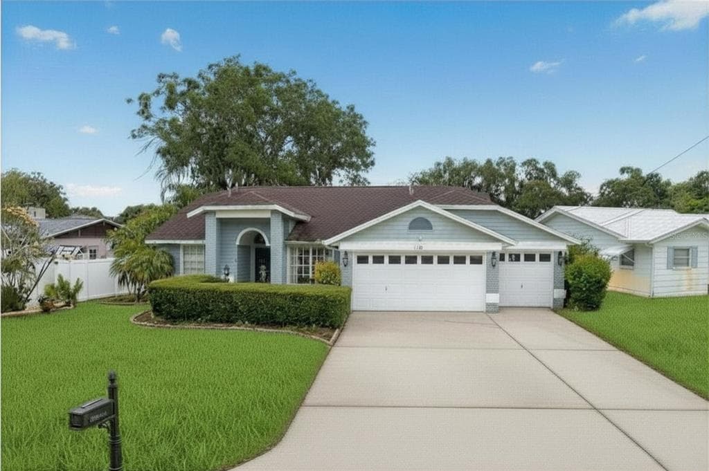 16 CITRUS DRIVE