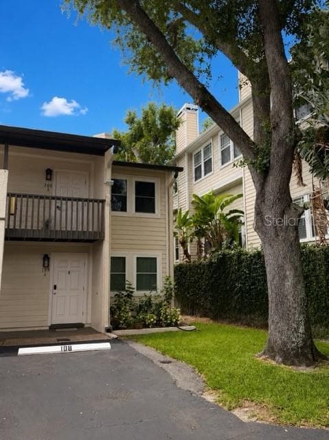 527 S LINCOLN AVENUE UNIT A208