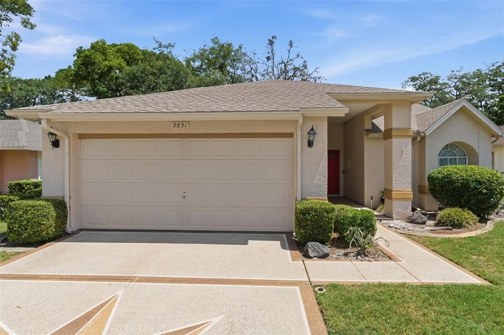 9851 KINGSPORT AVENUE NEW PORT RICHEY, FL 34655