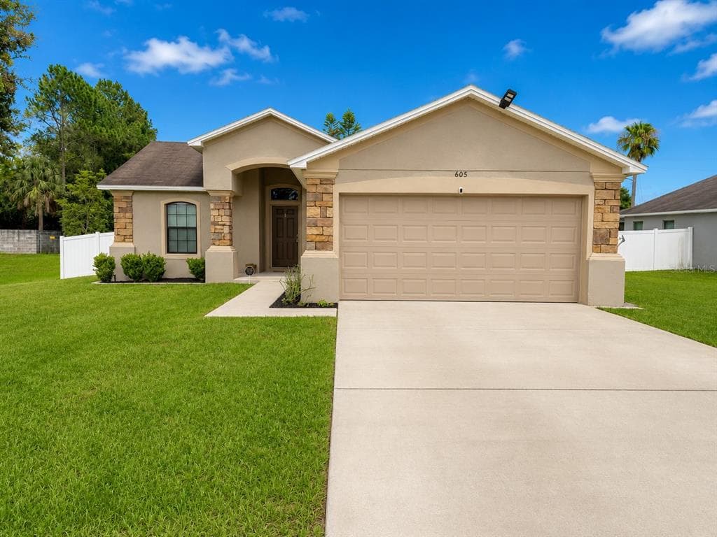 605 VALENCIA COURT DUNDEE, FL 33838