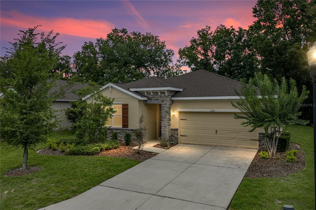 12322 EASTPOINTE DRIVE DADE CITY, FL 33525