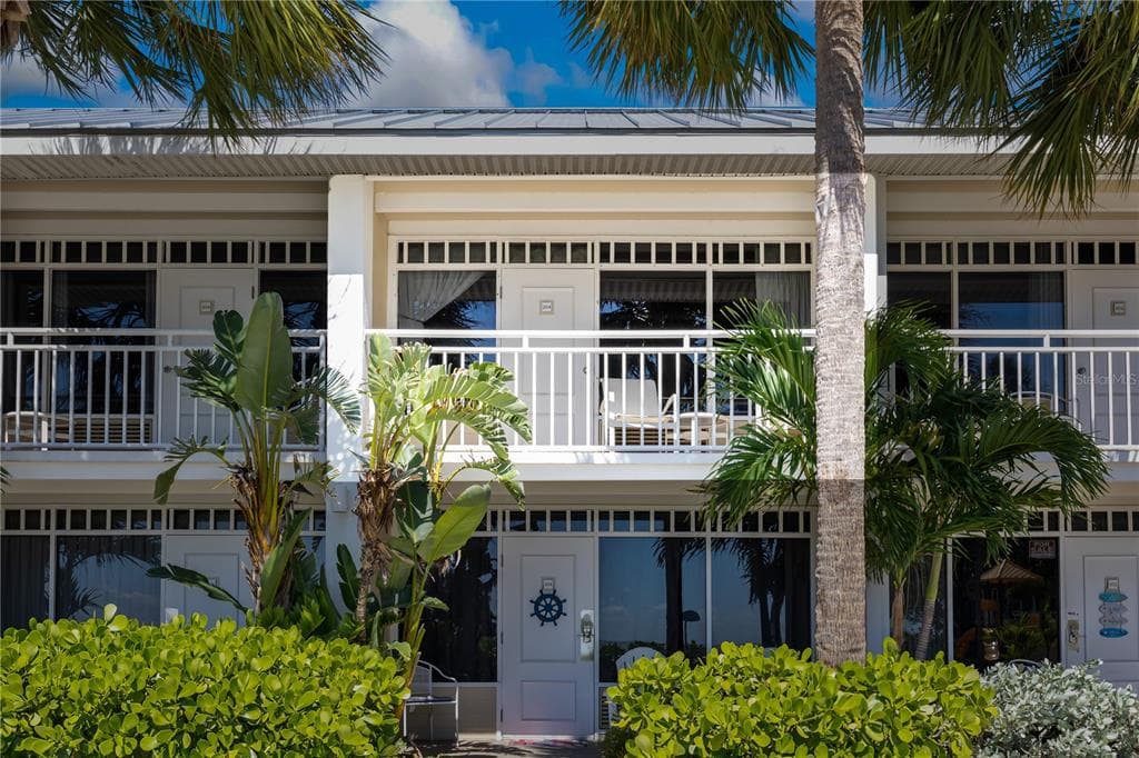 611 DESTINY DRIVE UNIT 204