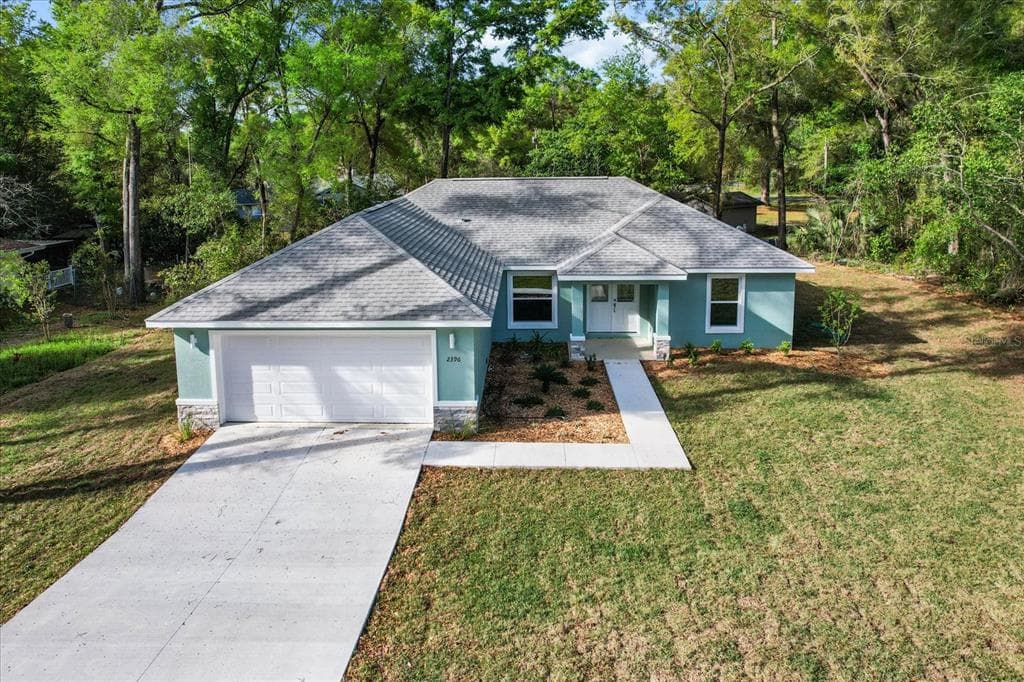 2396 W FAIRWAY LOOP CITRUS SPRINGS, FL 34434