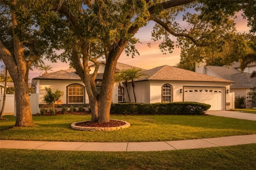 9238 SEA OAKS COURT