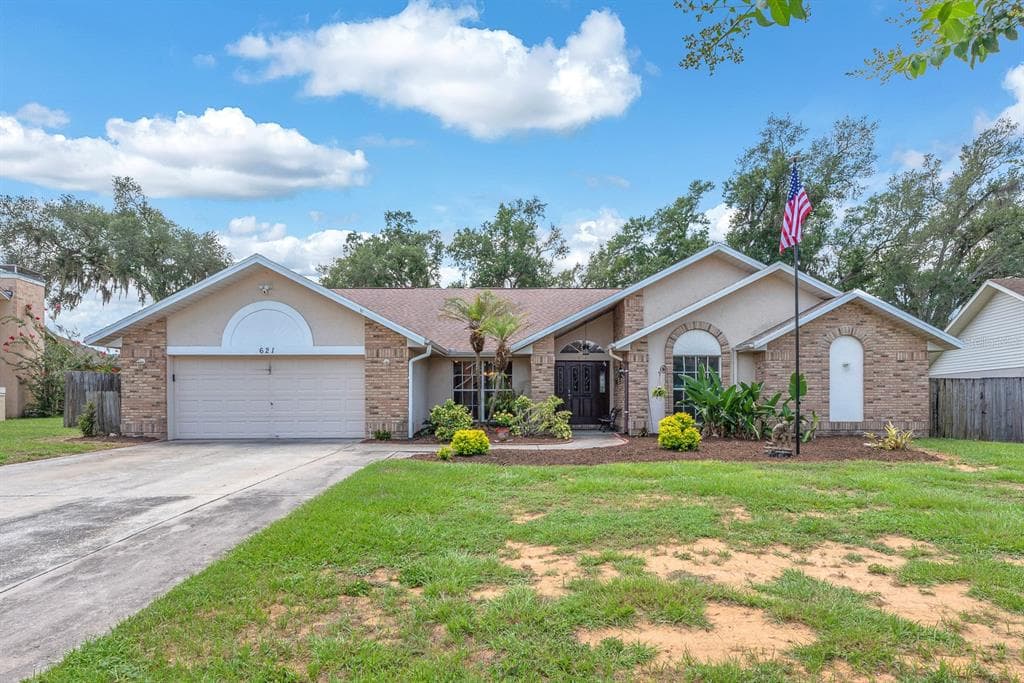 621 PENN NATIONAL ROAD SEFFNER, FL 33584