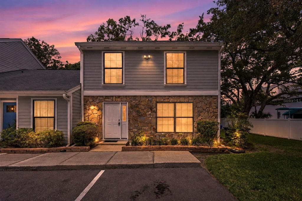 14809 WINDING CREEK COURT TAMPA, FL 33613