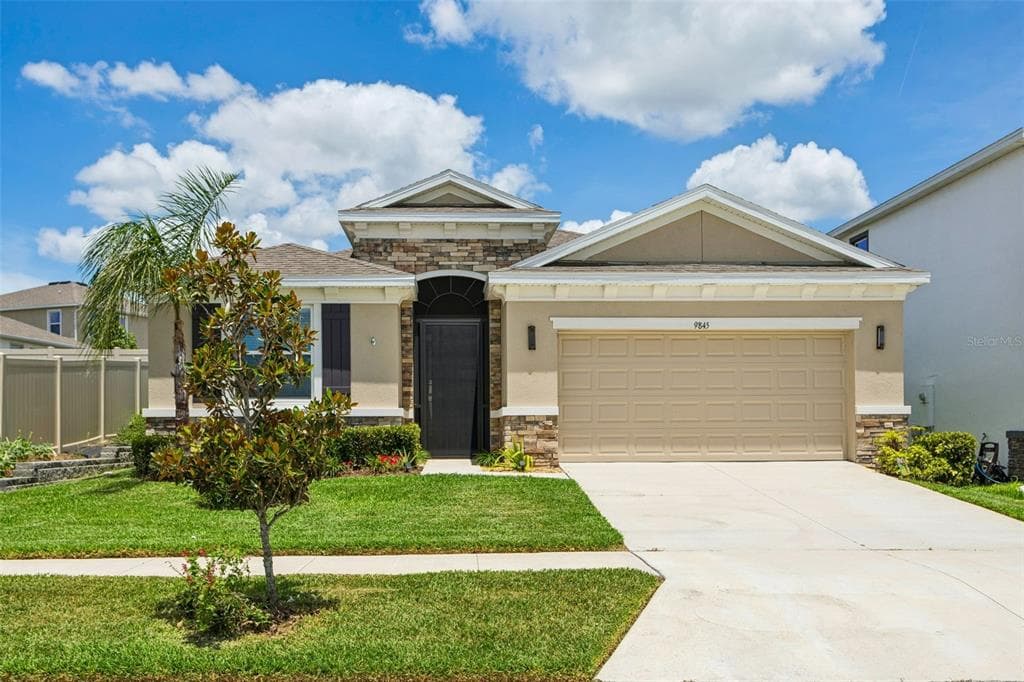 9845 SHORELINE VIEW WAY WESLEY CHAPEL, FL 33545
