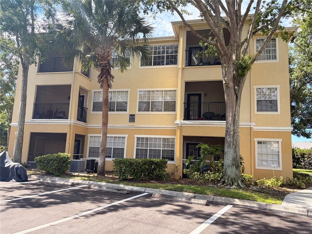 2674 ROBERT TRENT JONES DRIVE UNIT 323 ORLANDO, FL 32835