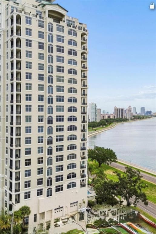 3203 BAYSHORE BOULEVARD UNIT 1202 TAMPA, FL 33629