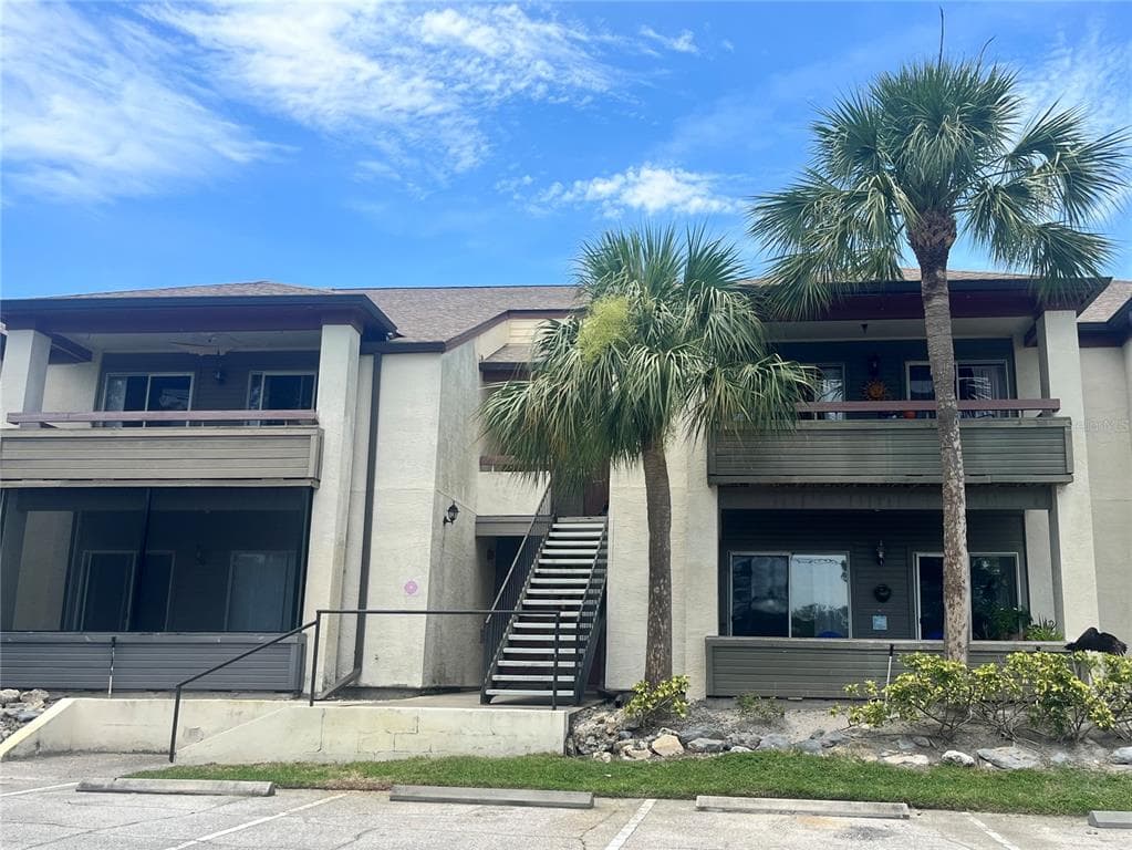 10263 GANDY BOULEVARD N UNIT 501 ST PETERSBURG, FL 33702