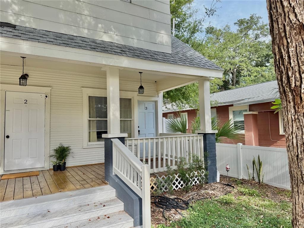 819 11TH STREET N UNIT 3 ST PETERSBURG, FL 33705