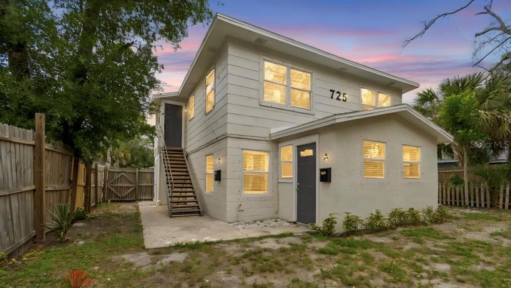 725 21ST AVENUE S ST PETERSBURG, FL 33705