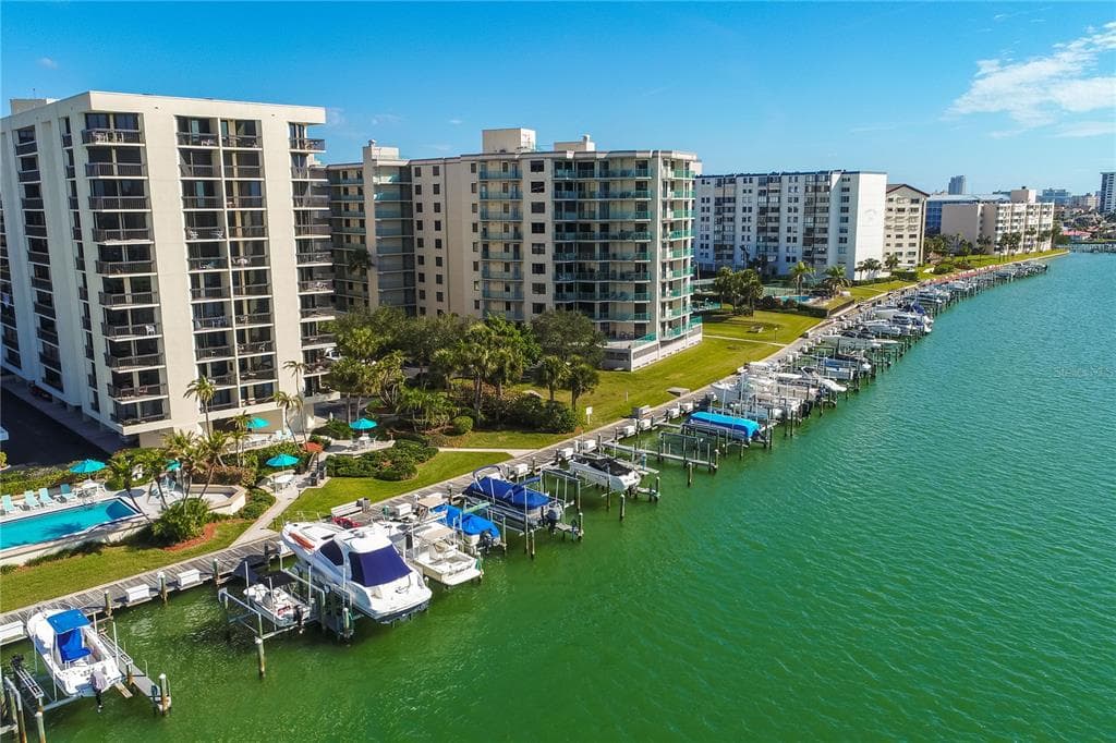 690 ISLAND WAY UNIT 408