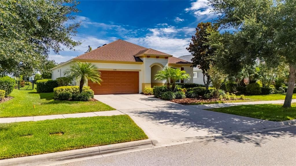 7328 MILESTONE DRIVE APOLLO BEACH, FL 33572