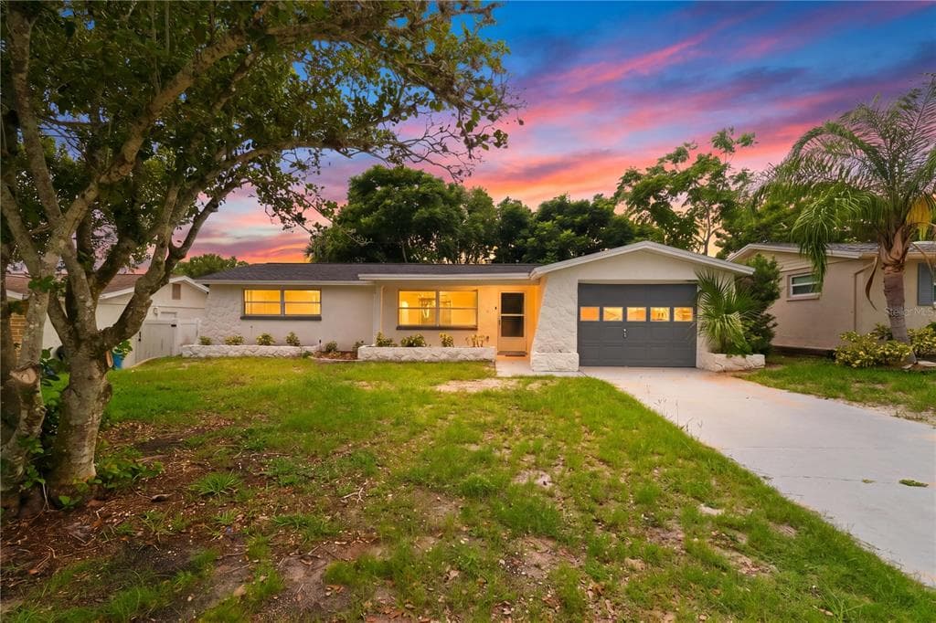 5165 GREENWOOD STREET NEW PORT RICHEY, FL 34653