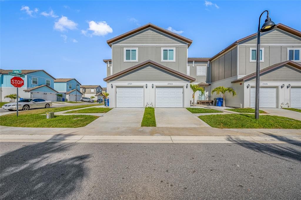 3301 WHITNEY ROAD CLEARWATER, FL 33760