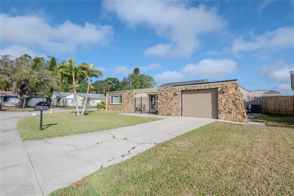 3629 HAVEN DRIVE NEW PORT RICHEY, FL 34652
