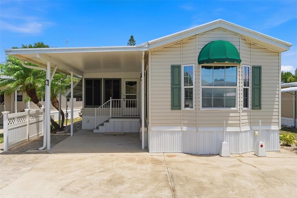 3275 26TH AVENUE E UNIT 134 BRADENTON, FL 34208