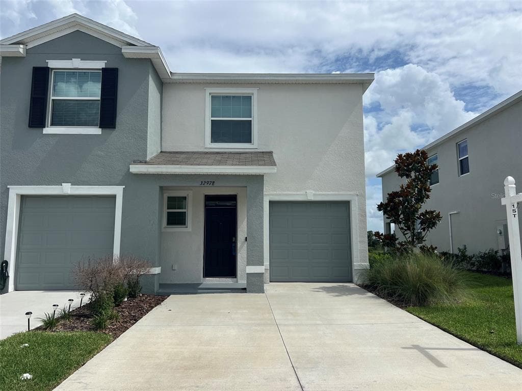 32978 TULIP PETAL LANE WESLEY CHAPEL, FL 33545