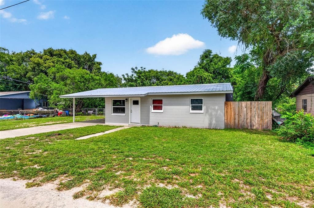 14002 MORGAN ST DADE CITY, FL 33525