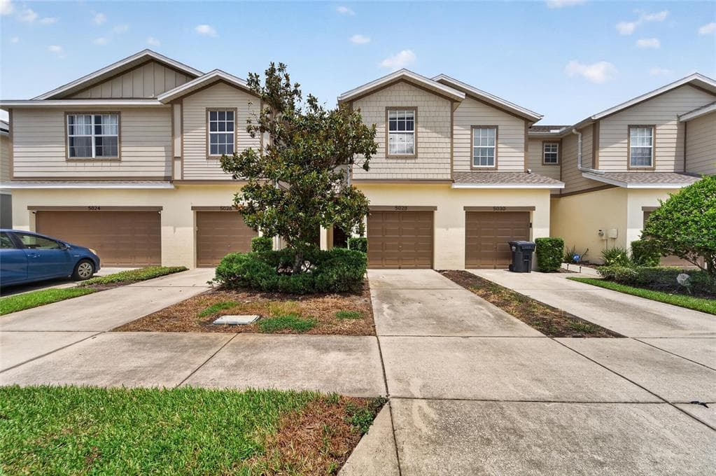 5028 WHITE SANDERLING COURT