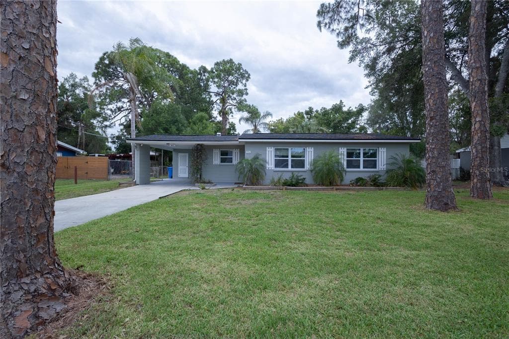 314 4TH AVENUE SW RUSKIN, FL 33570