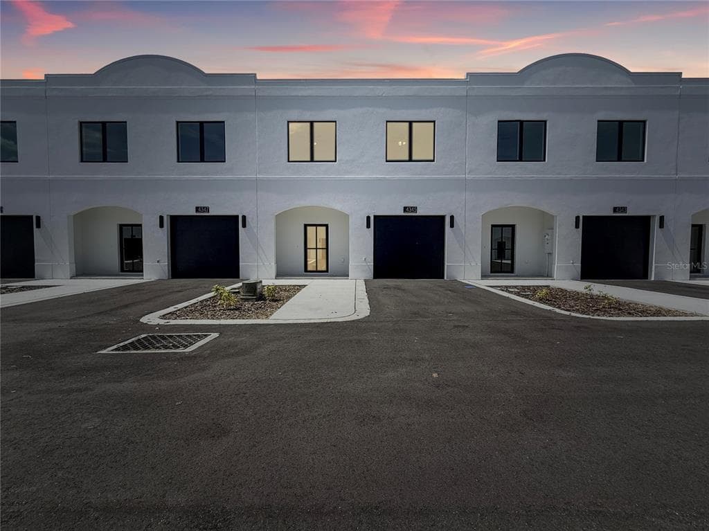4345 CAMBIO GARDENS COURT