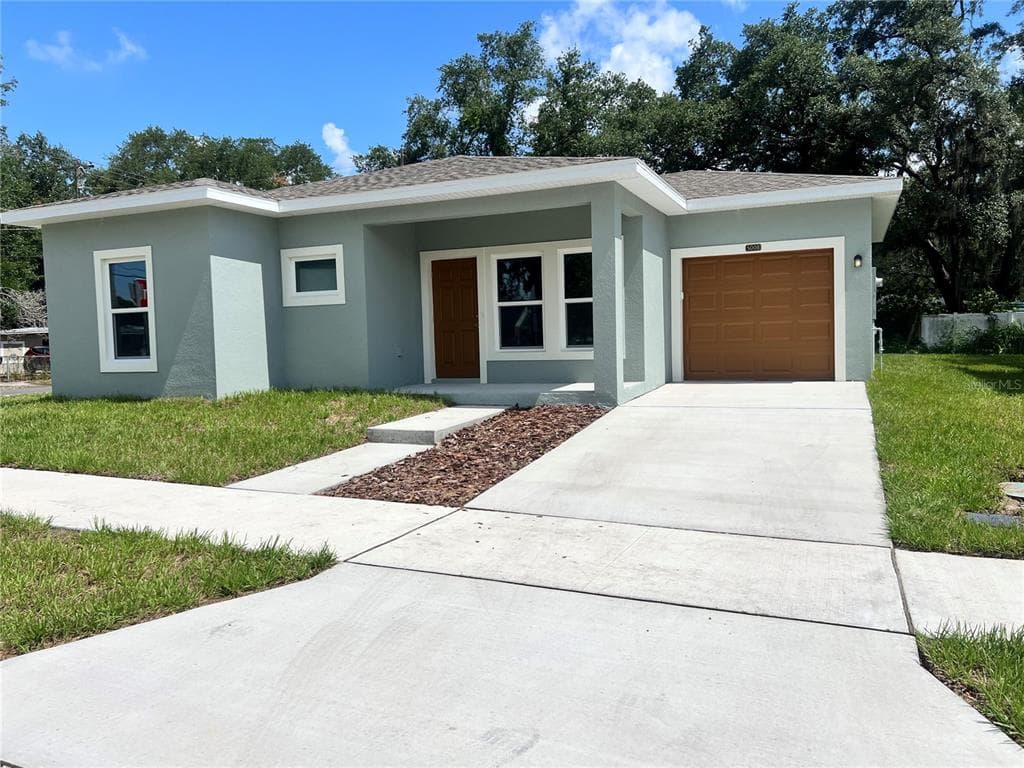 5008 FINDERS COURT