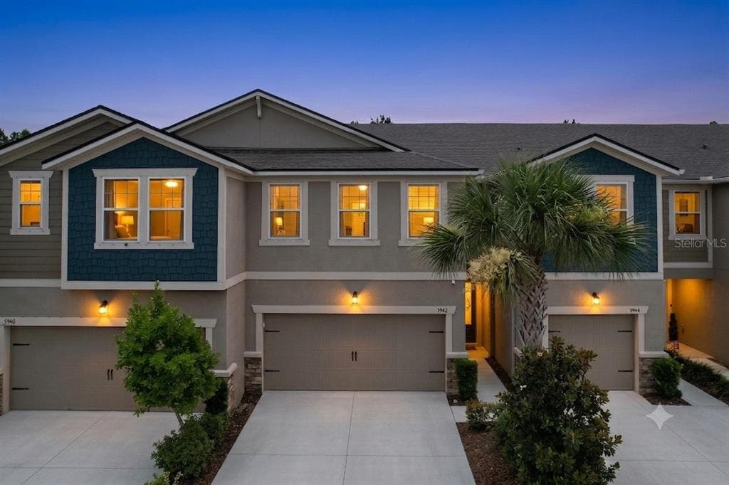 5942 GRAND SONATA AVENUE LUTZ, FL 33558